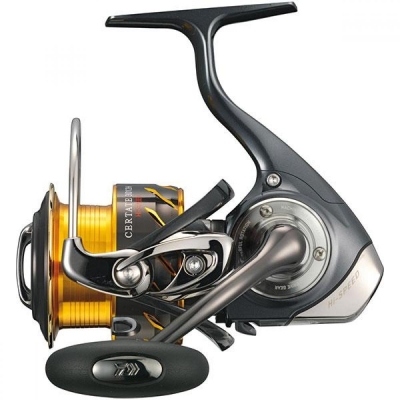 Daiwa 13 Certate 2510 PE-H Макара с преден аванс